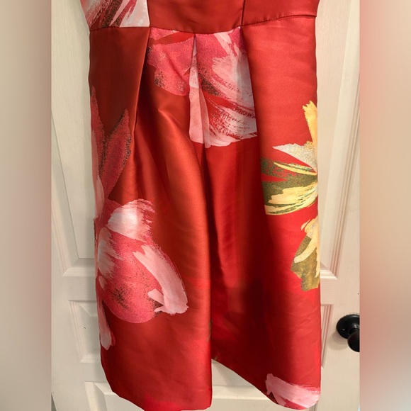 Kay Unger New York Floral-Print Sleeveless Mikado Cocktail Dress w/ Pockets 6 - Picture 12 of 17
